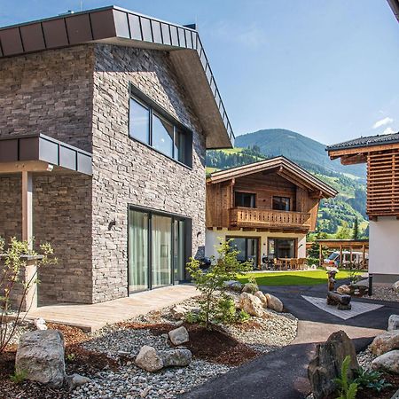 The Village Chalet Stone House Wald im Pinzgau Exterior photo